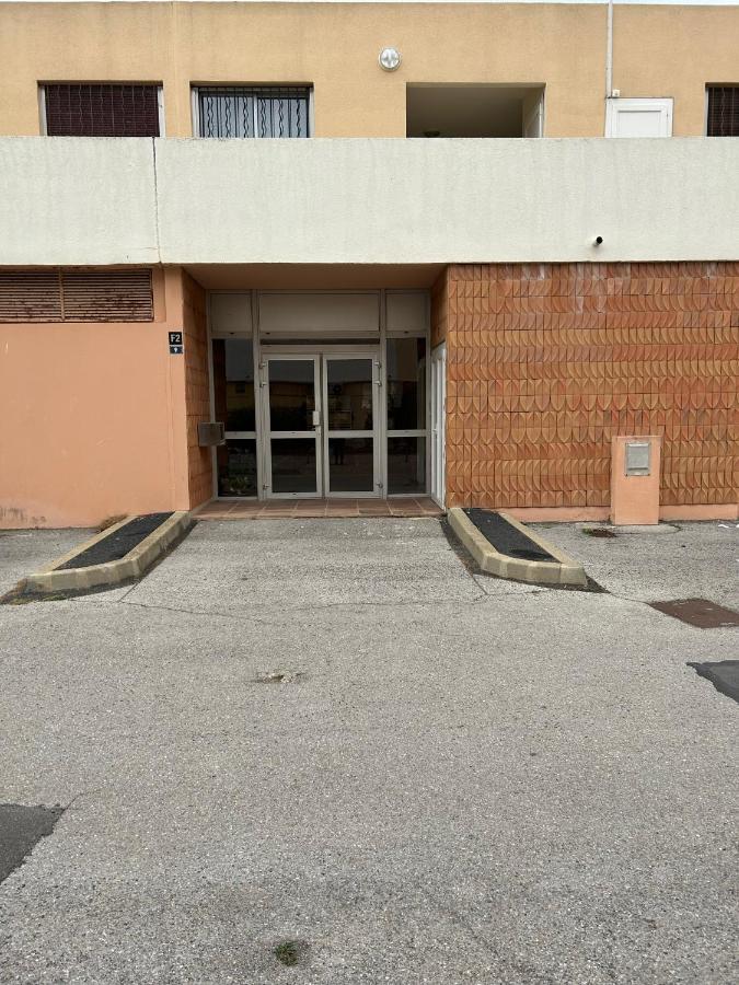 T2 A Cote De La Mer Quartier Des Quilles Sete Bagian luar foto