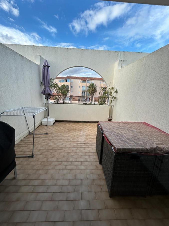 T2 A Cote De La Mer Quartier Des Quilles Sete Bagian luar foto